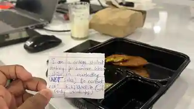 The "looking for internship" letter that a Zomato delivery boy included with a Bengaluru food order wins hearts.