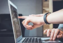 Build a Robust RESTful API with PHP 8, from Scratch!- (Free Course)